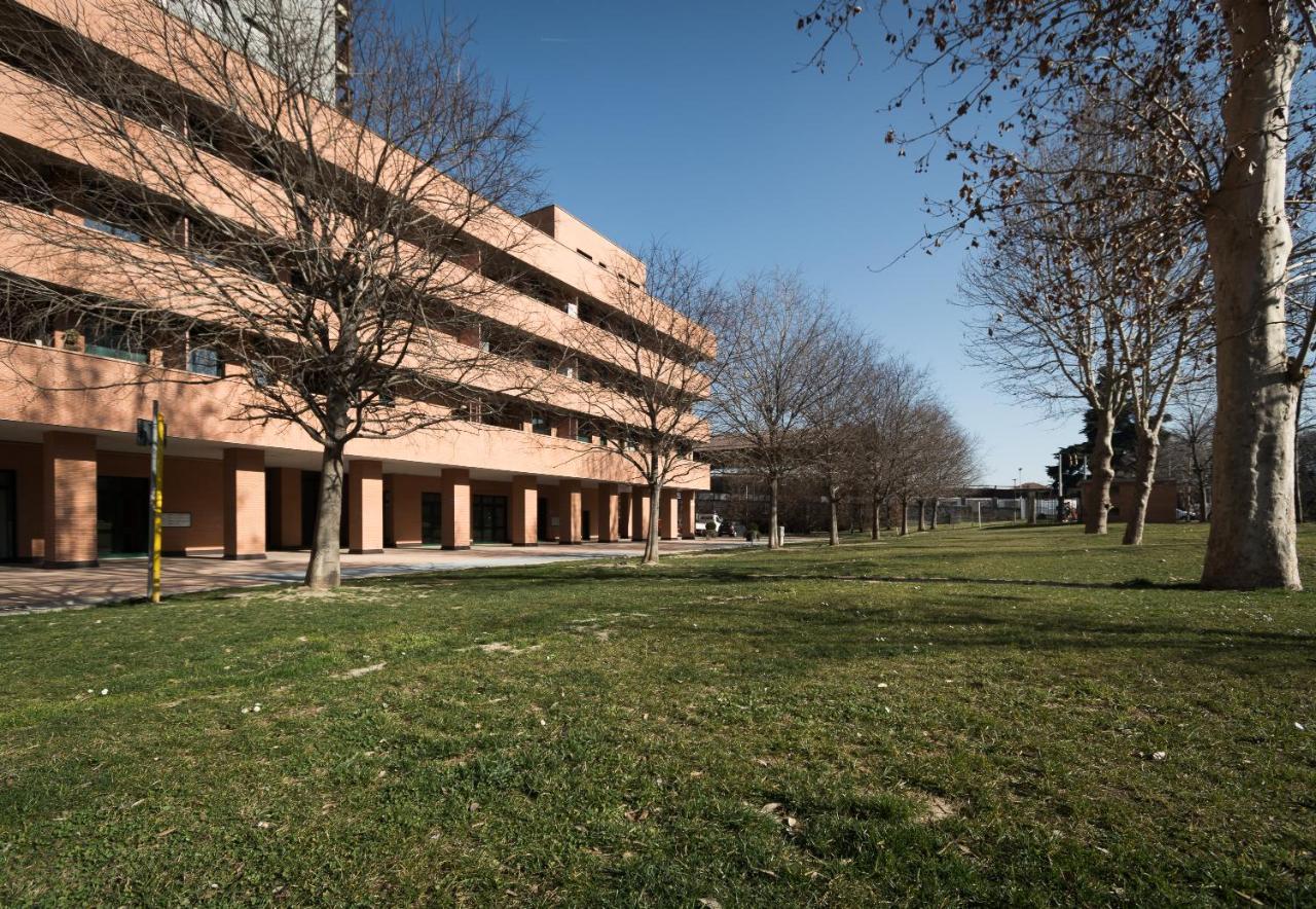 4 Star Family & Friends Apt - Self Check-In Bologna Luaran gambar