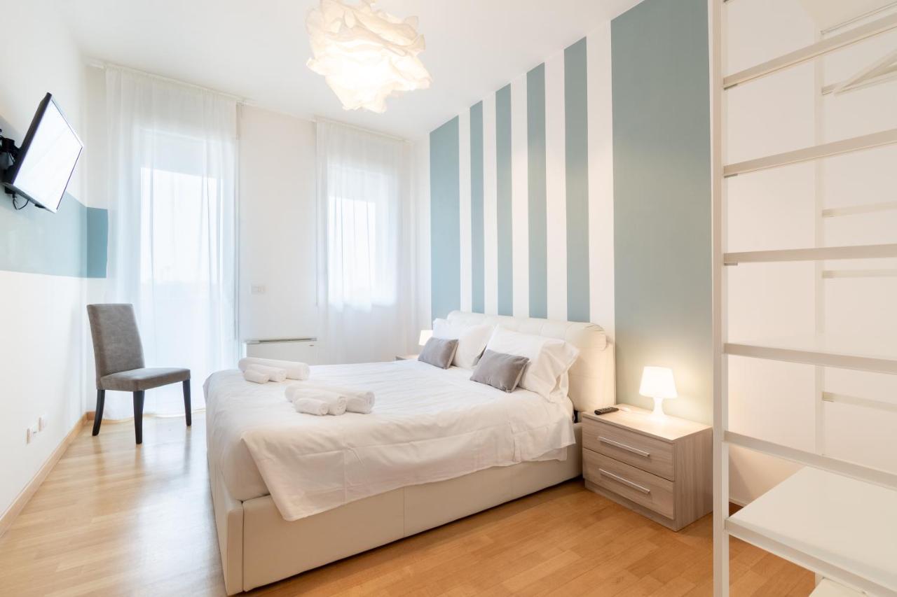 4 Star Family & Friends Apt - Self Check-In Bologna Luaran gambar