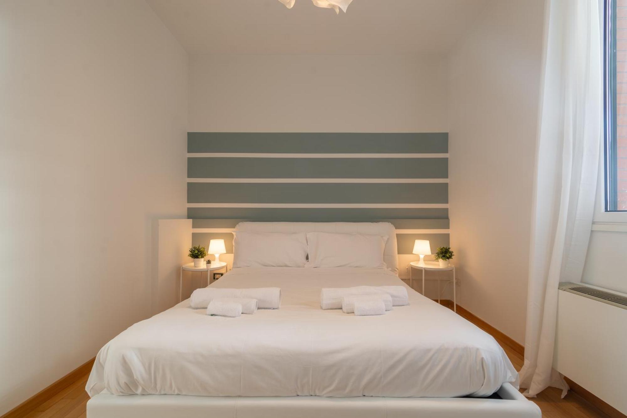 4 Star Family & Friends Apt - Self Check-In Bologna Luaran gambar