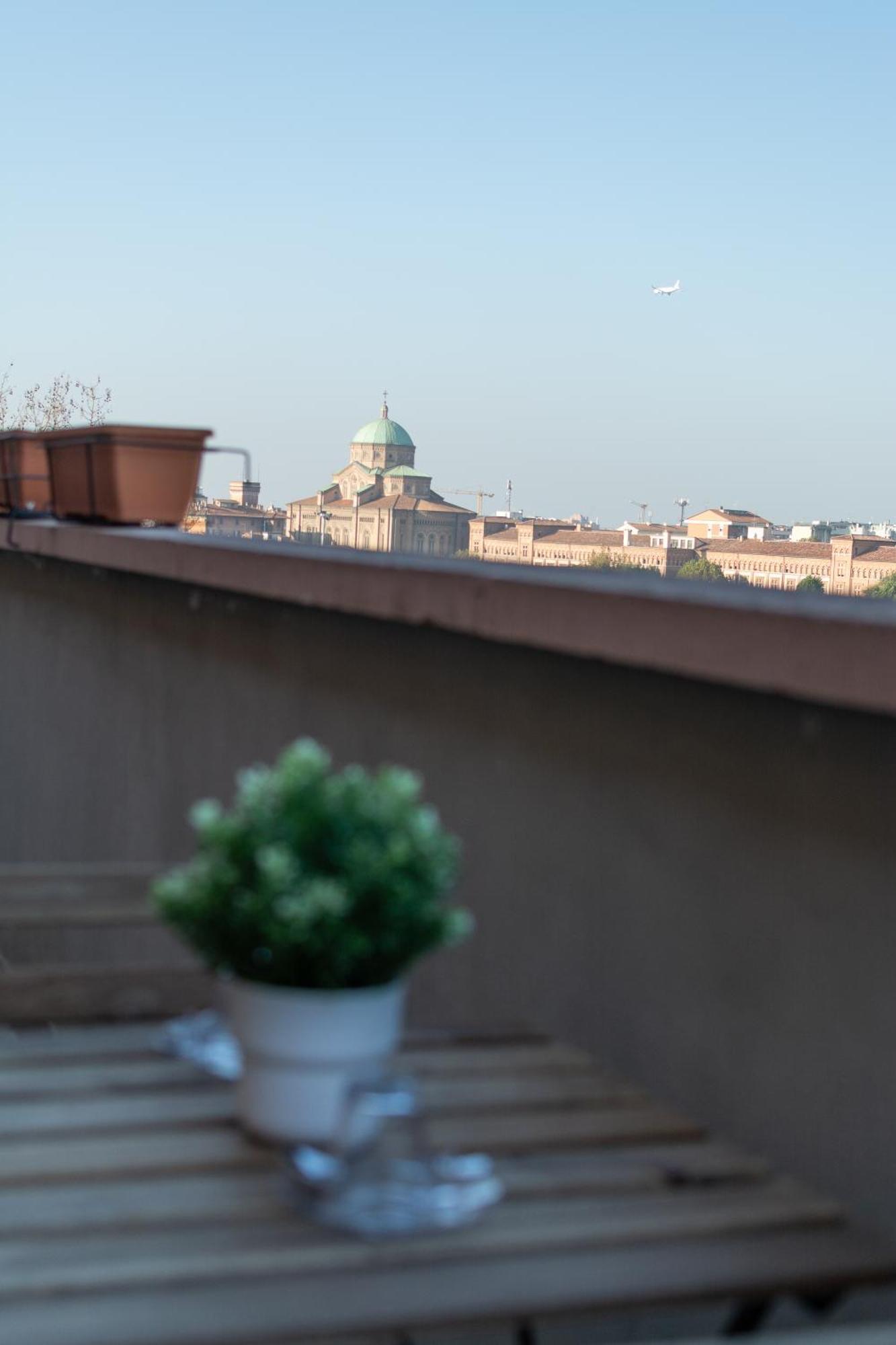 4 Star Family & Friends Apt - Self Check-In Bologna Luaran gambar