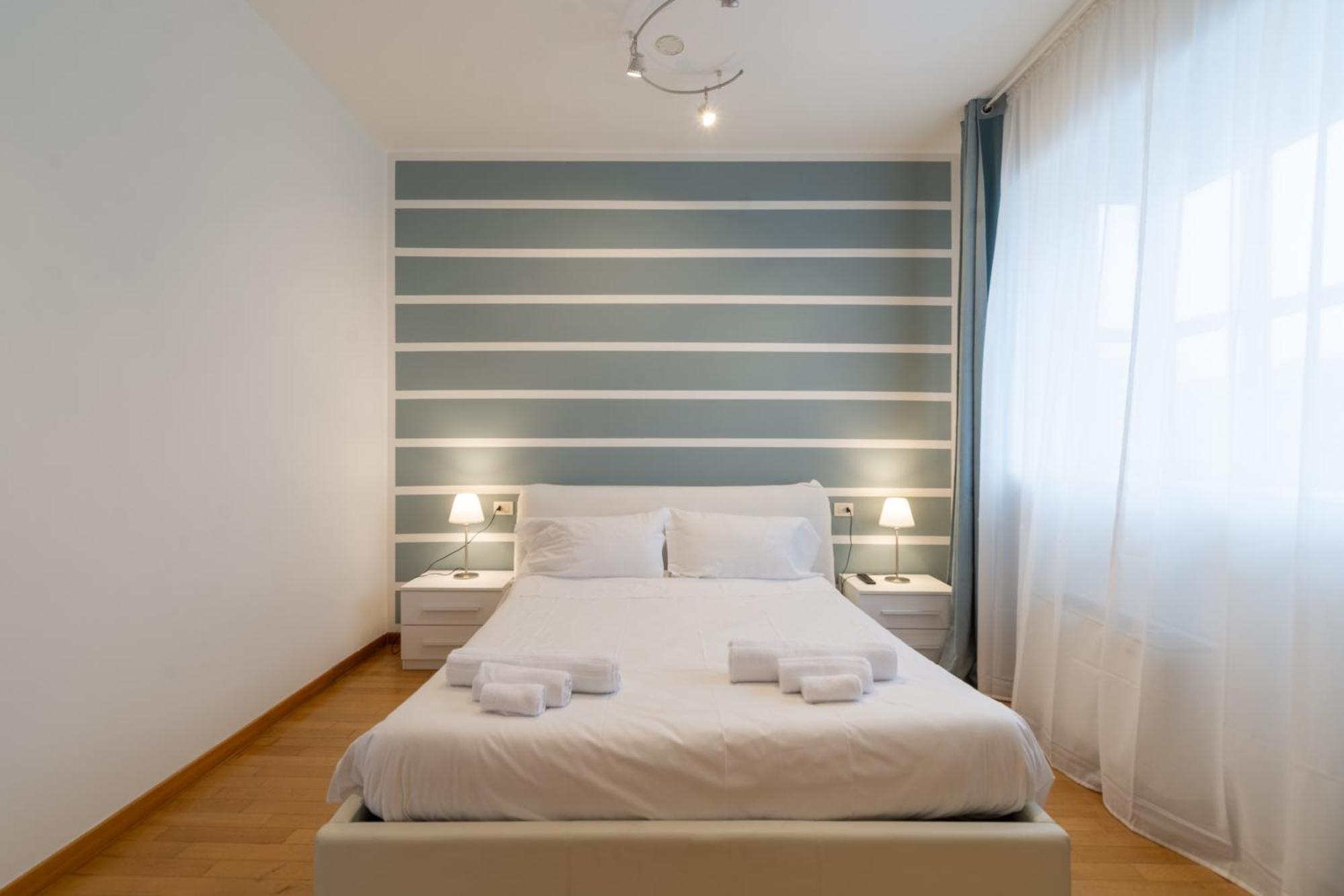 4 Star Family & Friends Apt - Self Check-In Bologna Luaran gambar