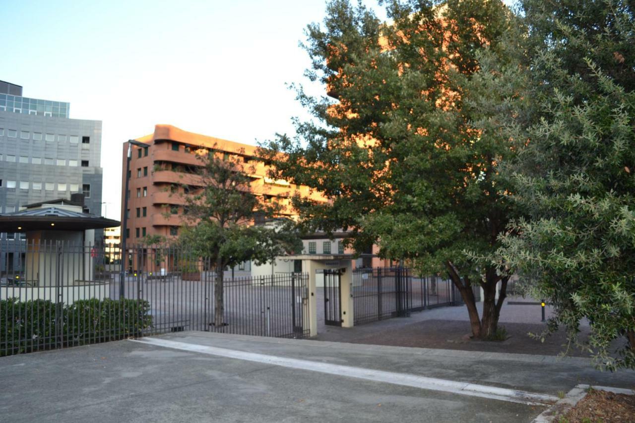 4 Star Family & Friends Apt - Self Check-In Bologna Luaran gambar